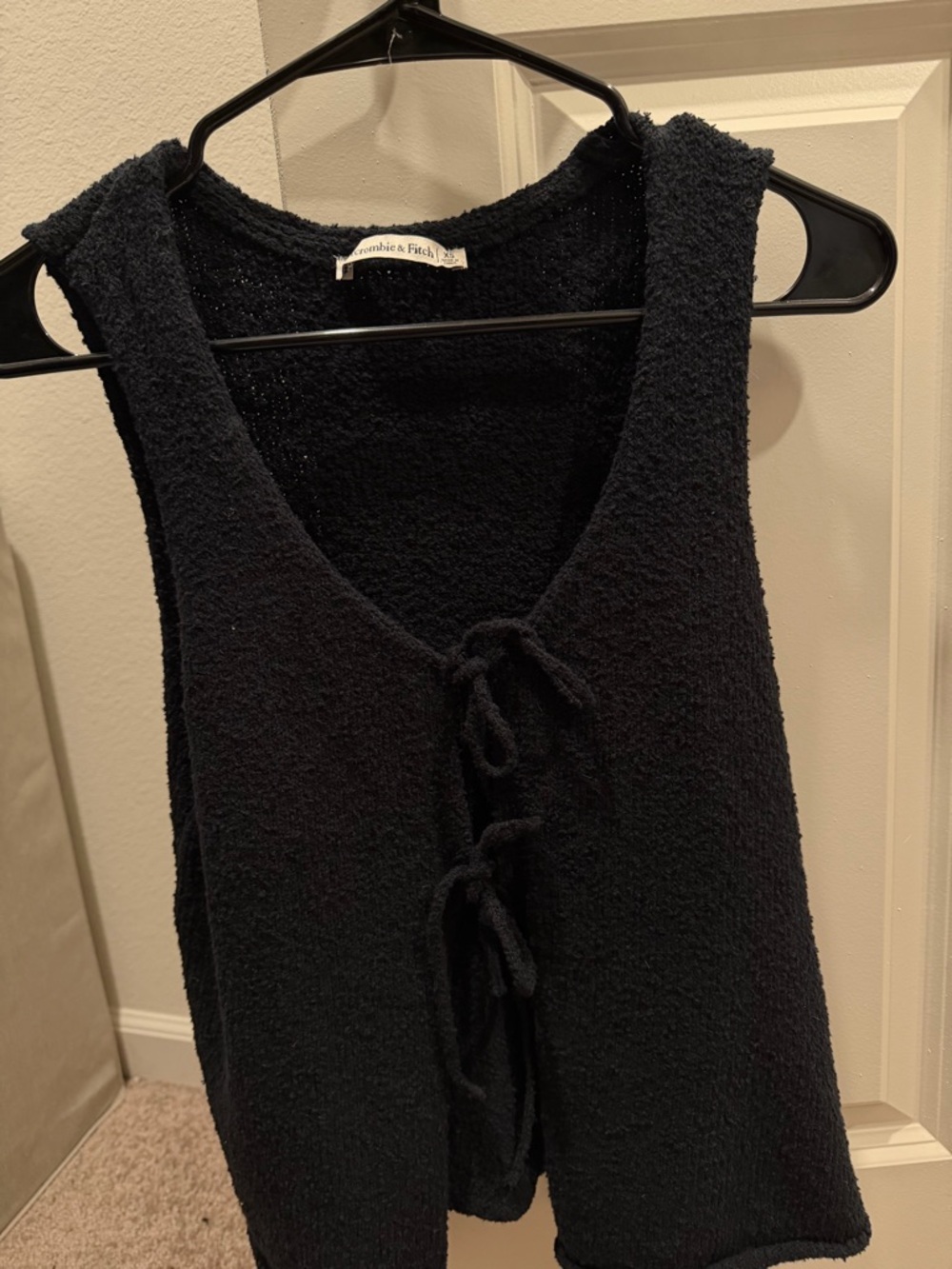 Abercrombie & Fitch knit top Black Open-Front